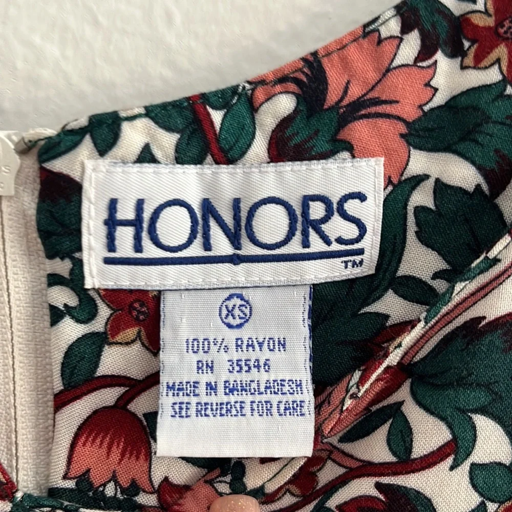 Vintage: Honors‎ • Floral Romper
